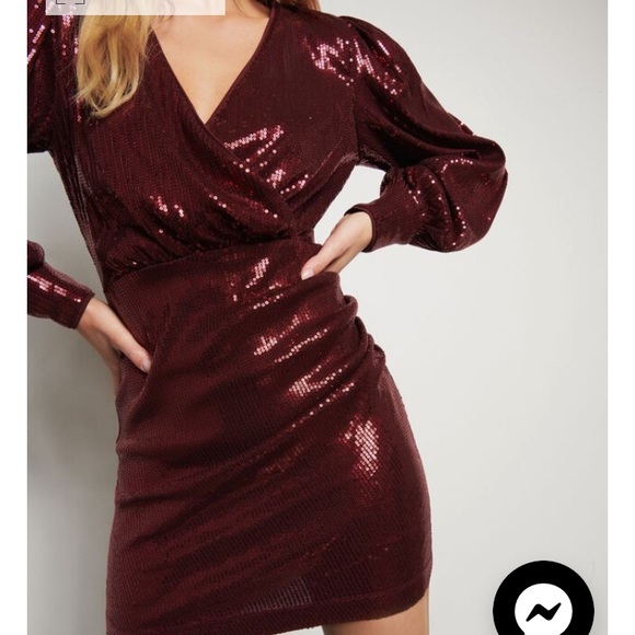 Dynamite sequins cross front PARTY dress - Picture 5 of 5